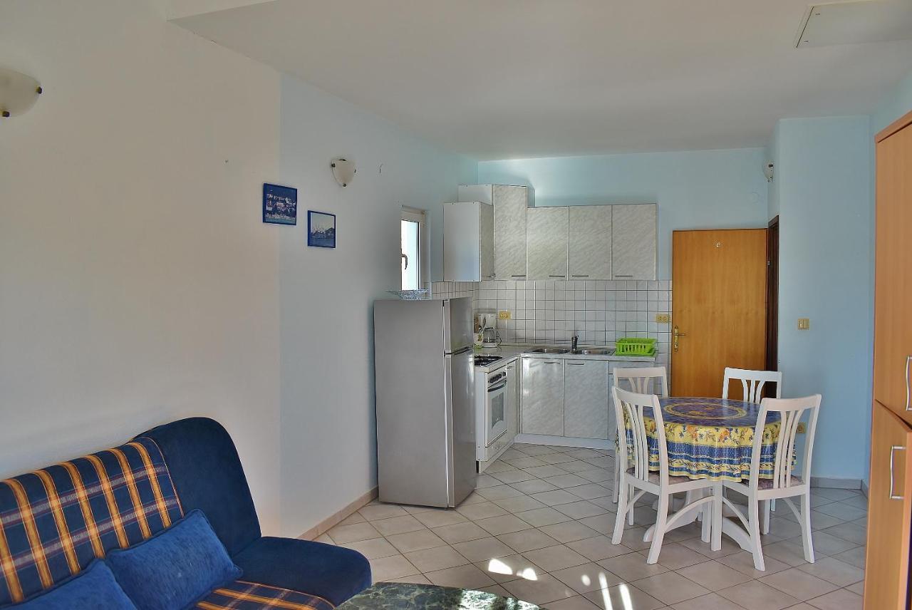 Apartments Felicce Banjol Exterior foto
